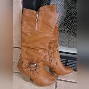 Stylish Tan Leather Women's Boots